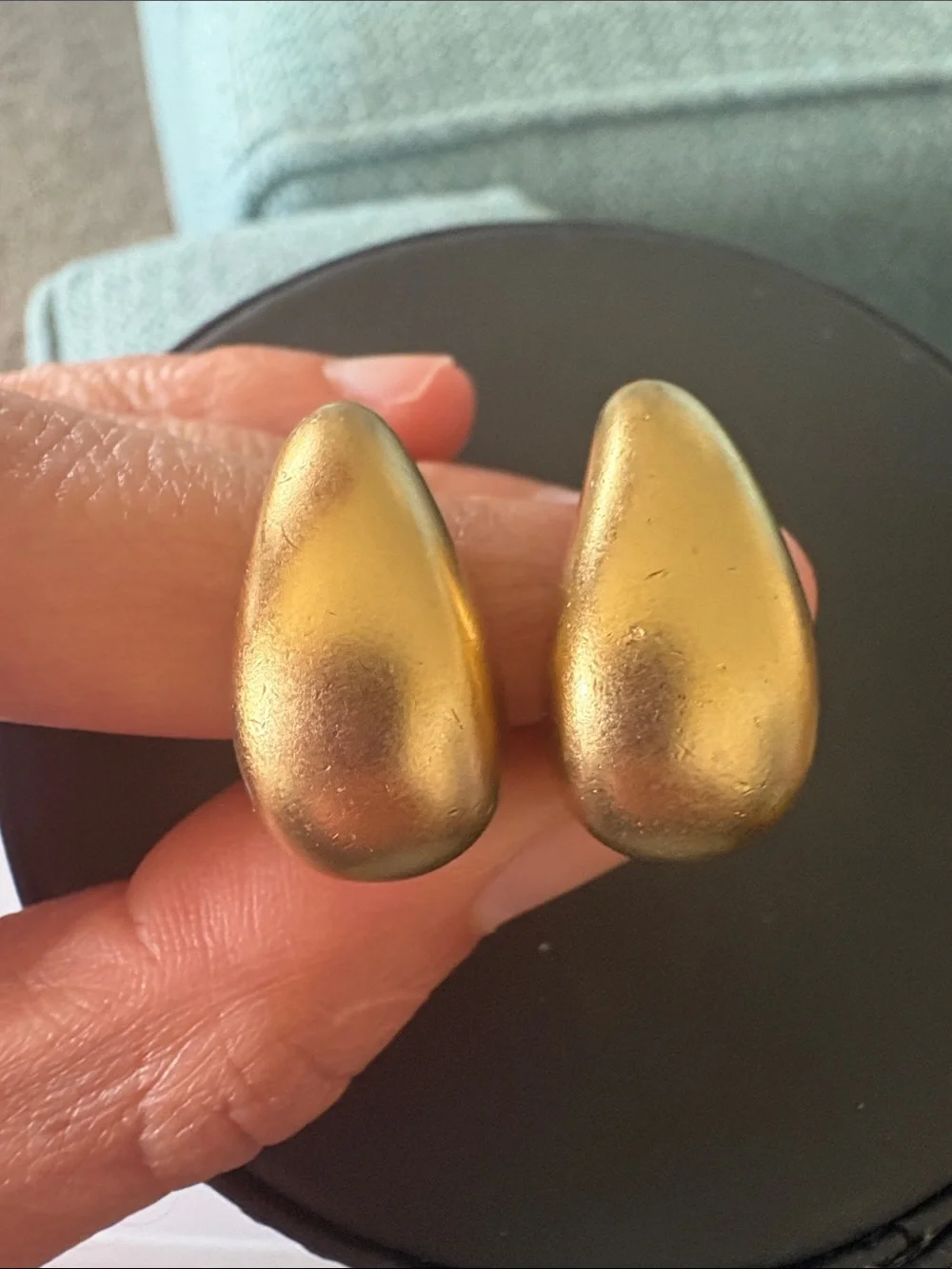 Vintage Gold Tone Teardrop Clip On Earrings Classic Minimalist runway